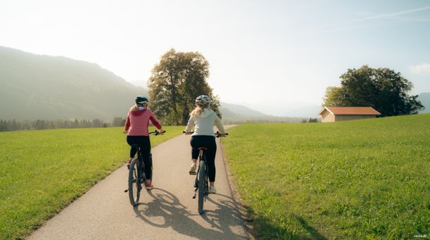 Fahrradtour mit Verweilorten im Isarwinkel - Streckenabschnitt in Gaißach