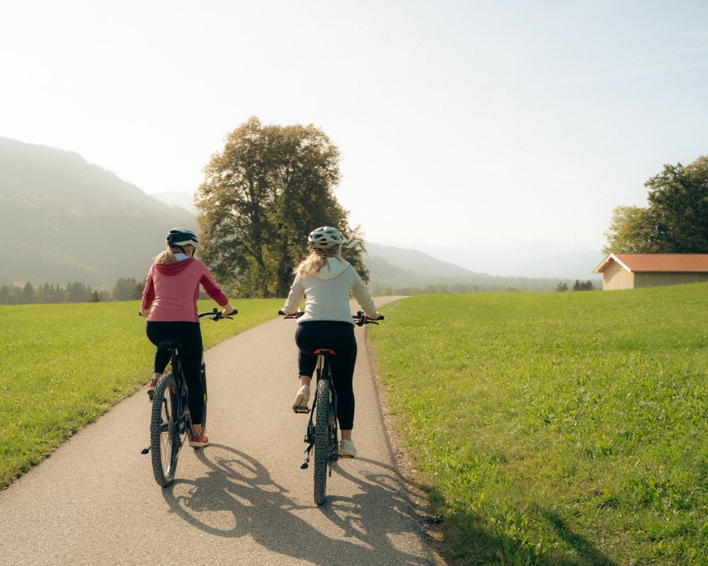 Fahrradtour mit Verweilorten im Isarwinkel - Streckenabschnitt in Gaißach